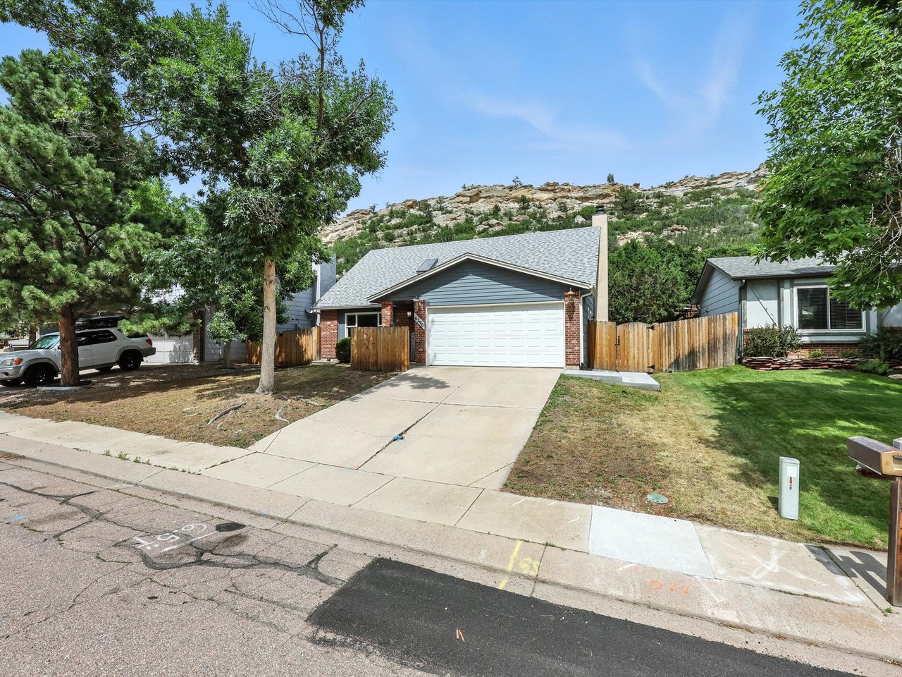 6290 Pemberton Way