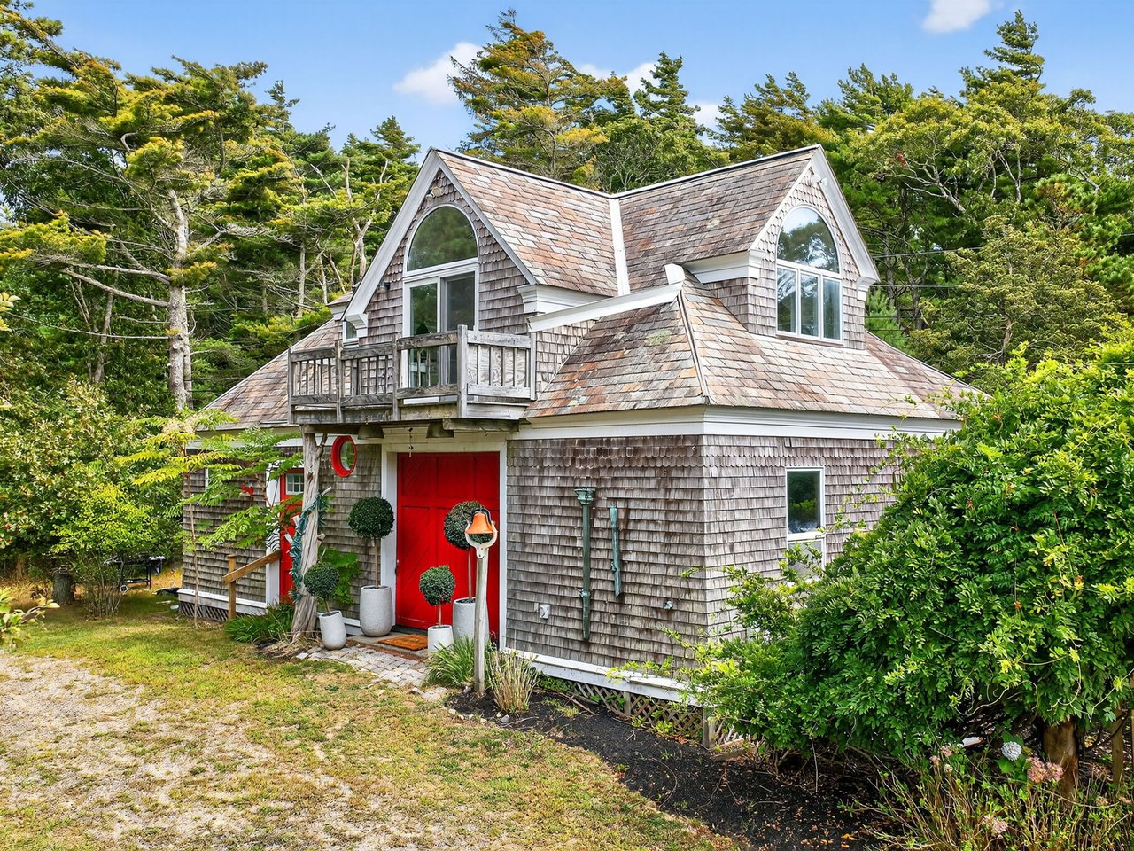 Waterfront Off Market Private Exclusive 