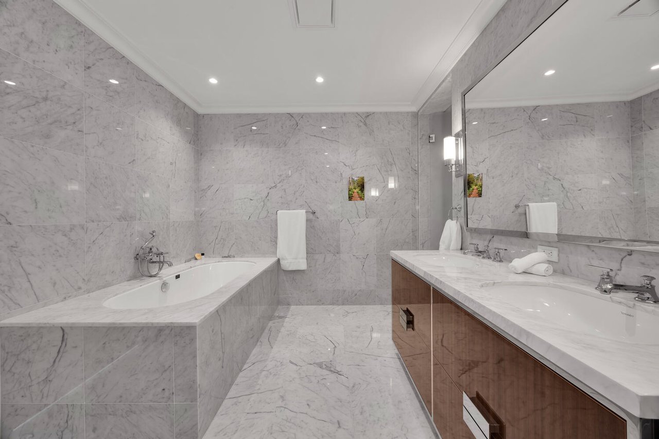 Luxury Home In The Sky | Ritz-Carlton Residences