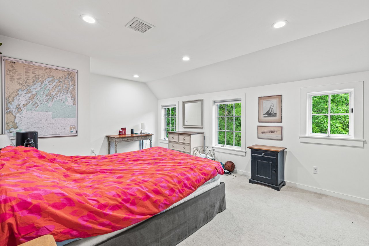 531 Ledge Road, Yarmouth