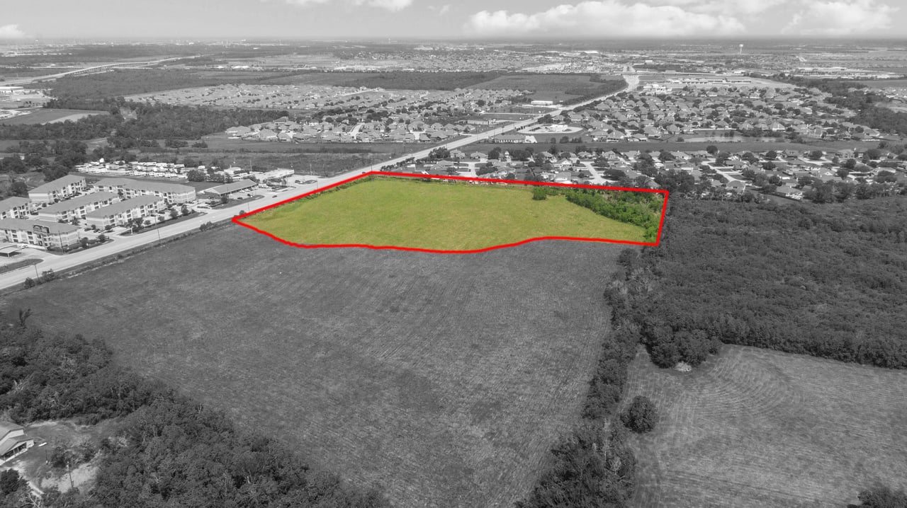 13 Acres on FM 3180