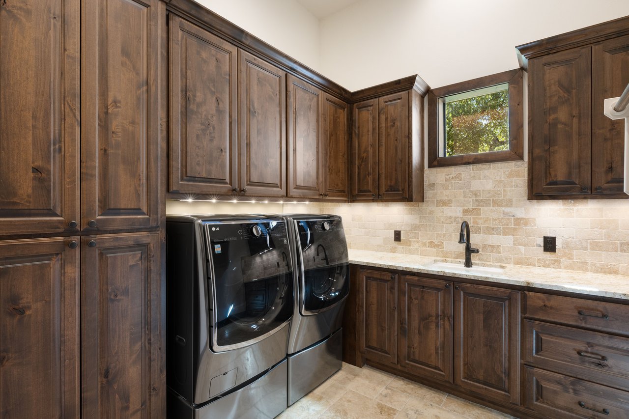 9412 Grand Summit BLVD, Dripping Springs