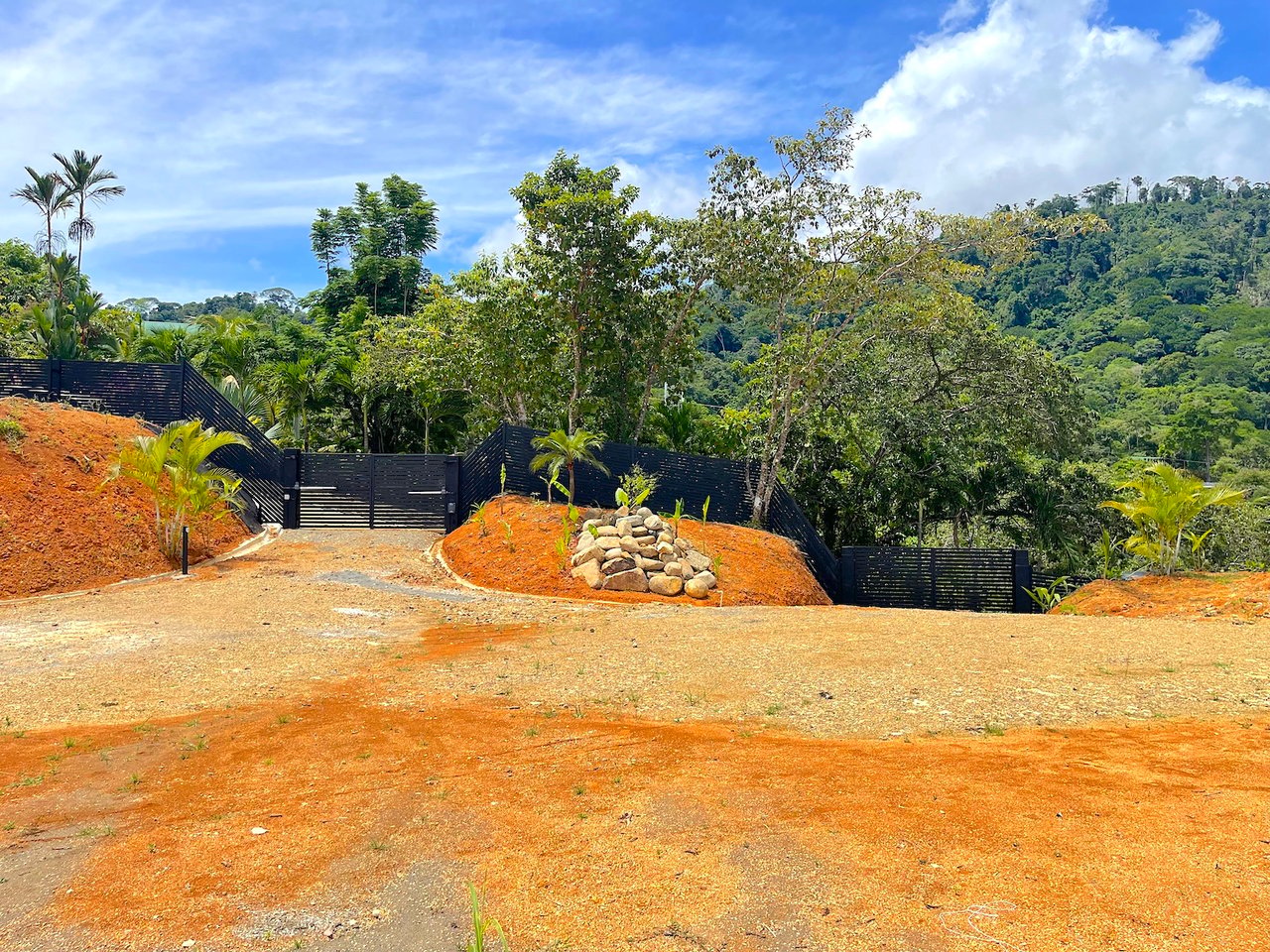 READY TO BUILD – EPIC OCEAN, ISLANDS, & MOUNTAIN VIEW PROPERTY