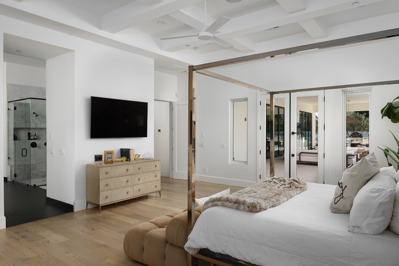 12020 N 104TH Street