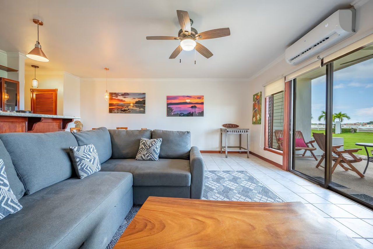 Pacific Beach Condo #7 - Beachfront Playa Potrero