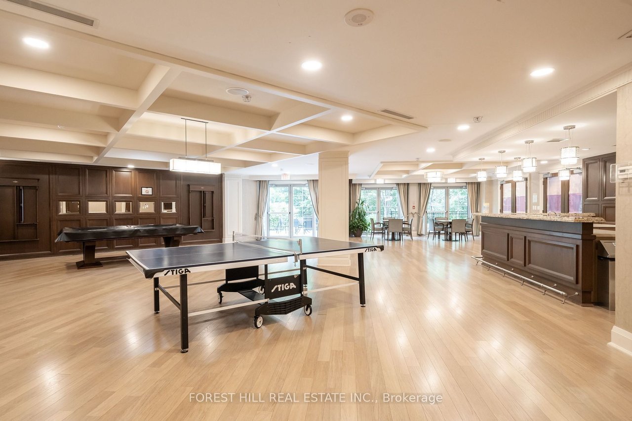 LIVING IN ARIA PENTHOUSES