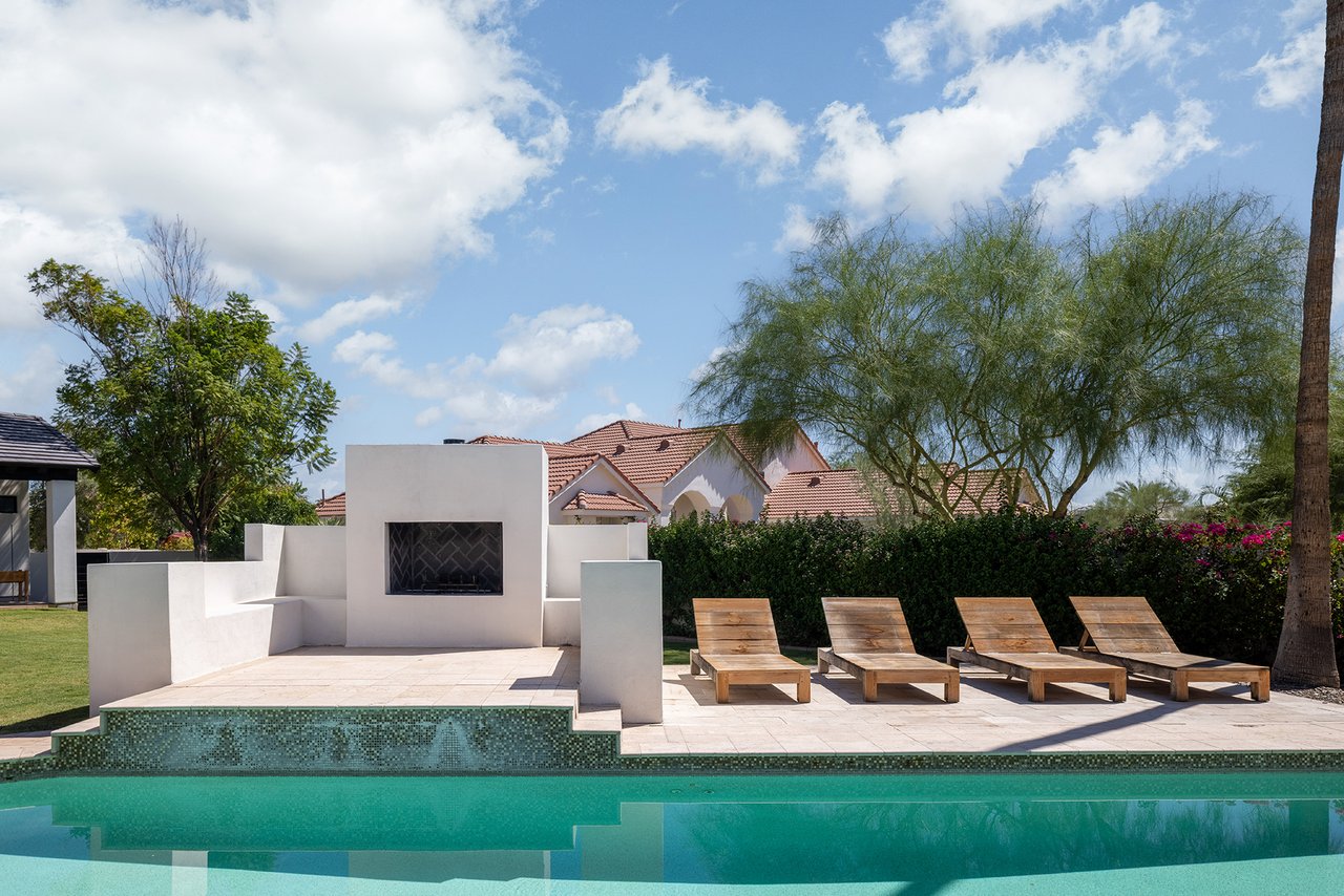 6718 E SAN JUAN Avenue