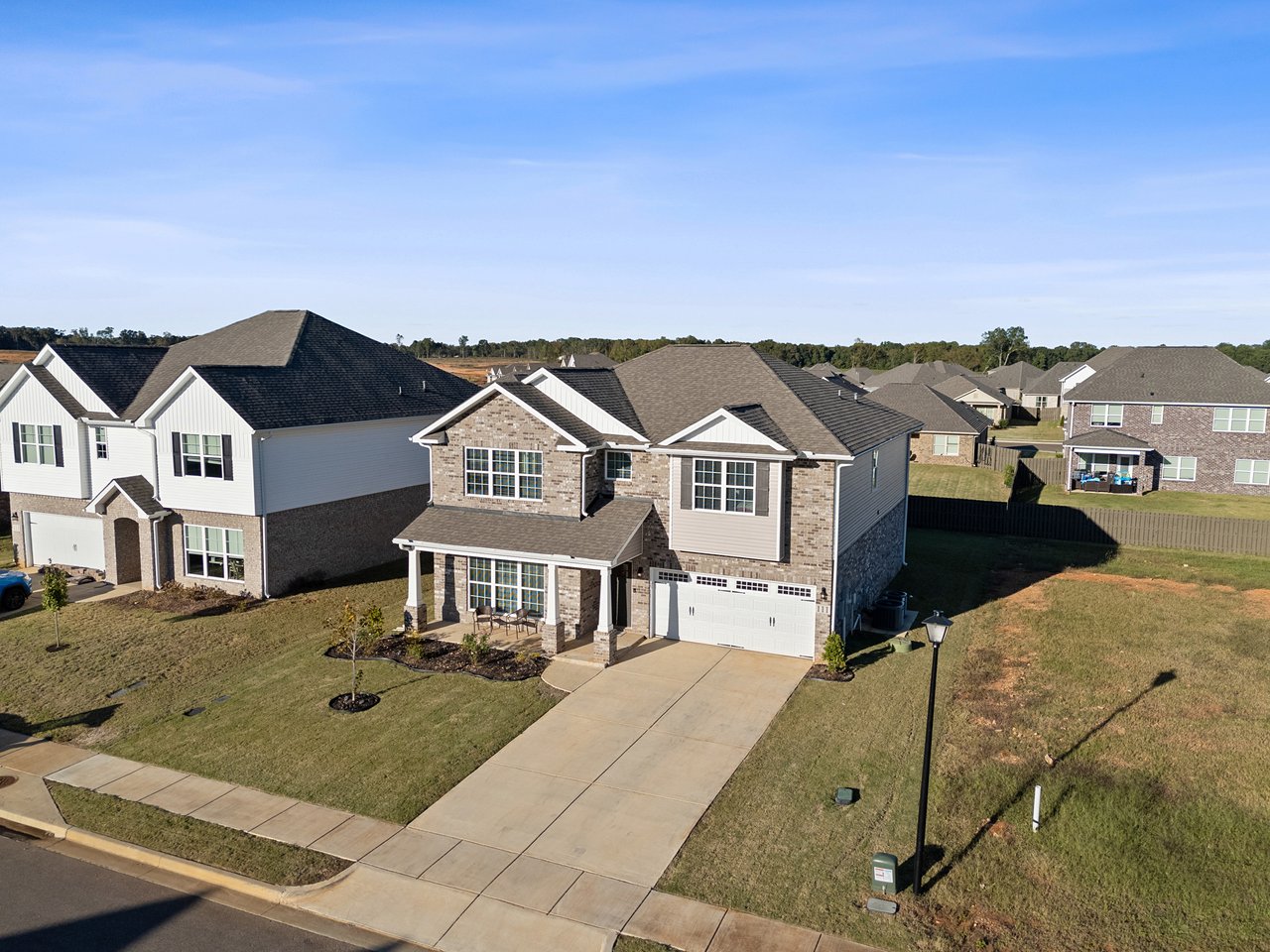 Modern Luxury Meets Spacious Comfort – 5BR/3BA Home
