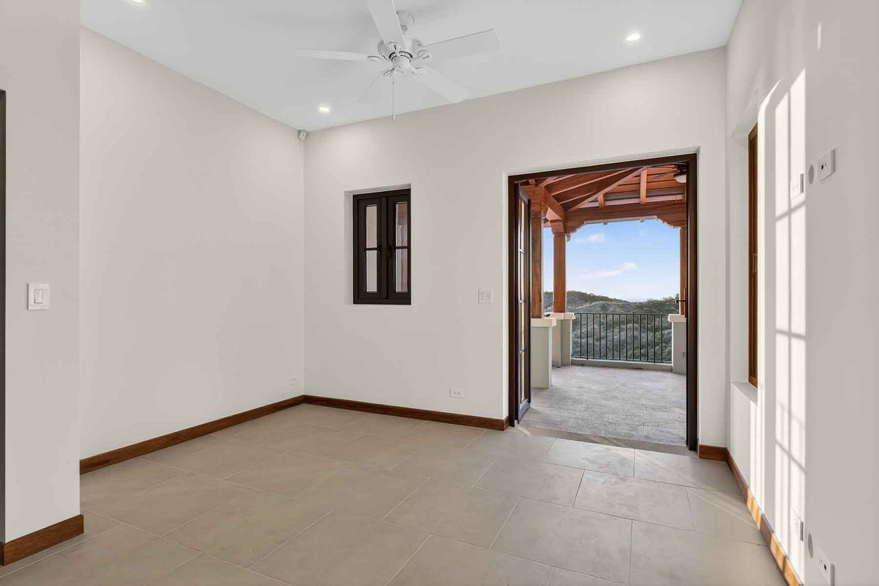 Los Altos 301 | Ocean-View Luxury Residence with Private Plunge Pool in Las Catalinas