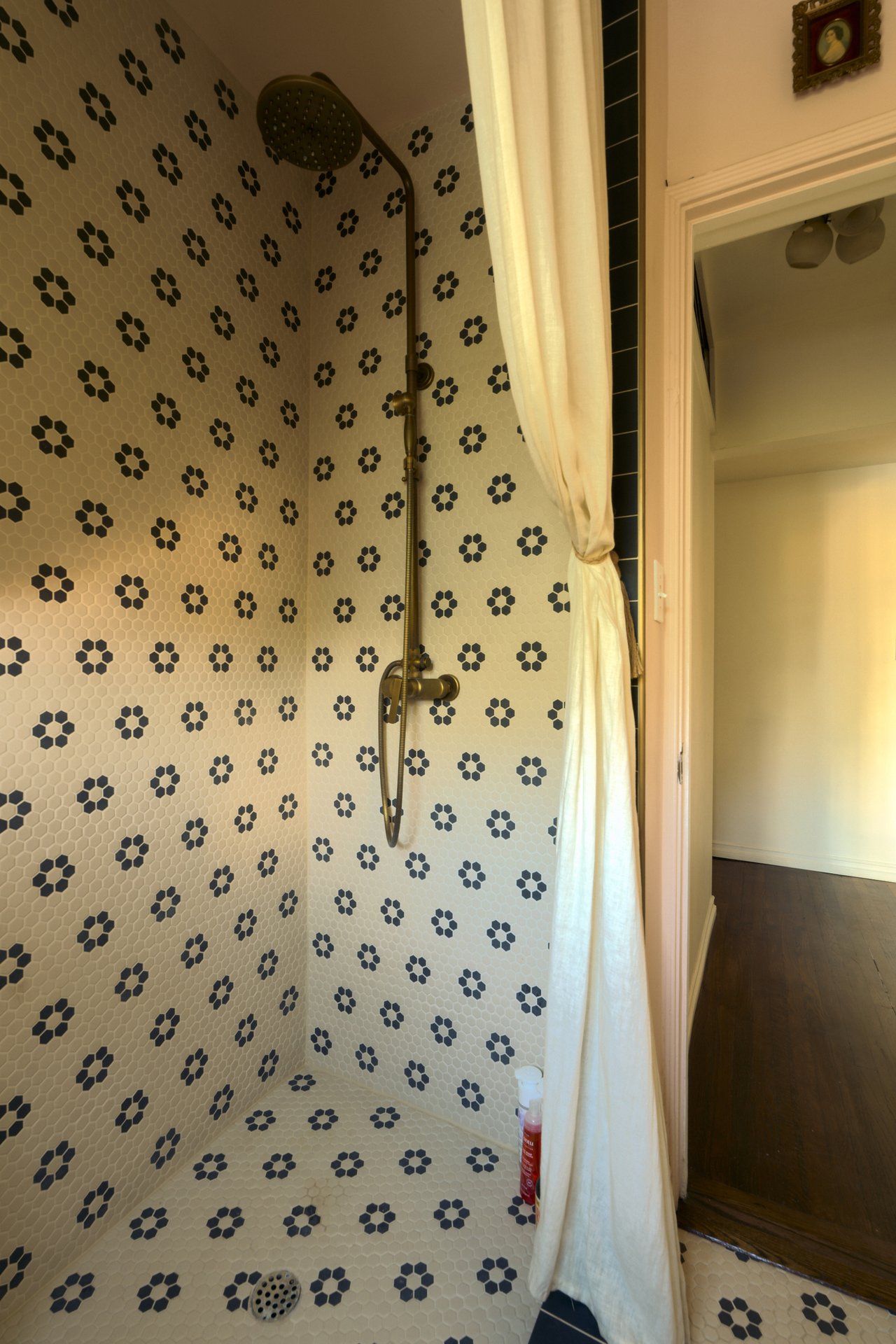 The Perry Farmhouse in Van Nuys, A Rare Rustic Compound