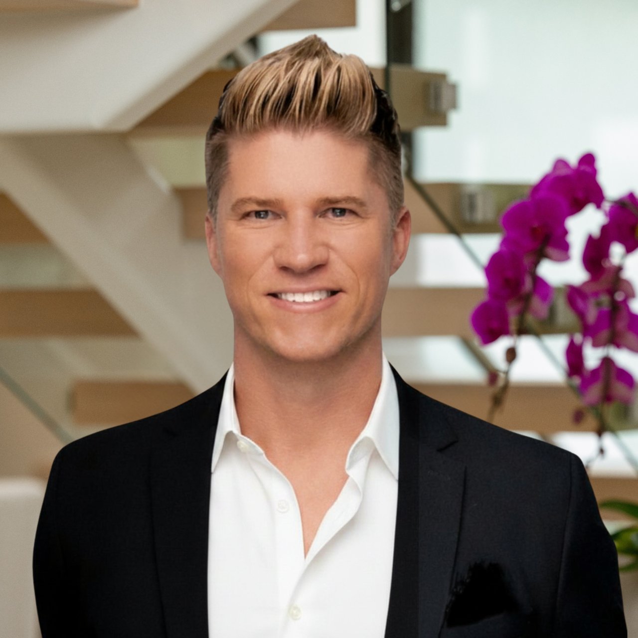 Aaron Hoffman Fort Lauderdale, FL Real Estate Agent Headshot