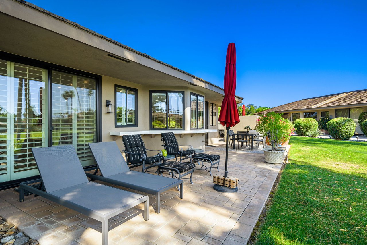 5 Seton Court