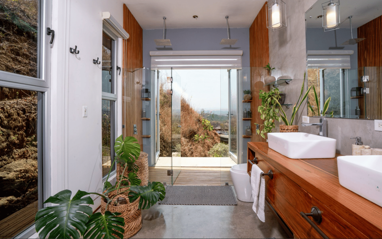 Casa Alta - Las Ventanas - Modern Tropical Oasis