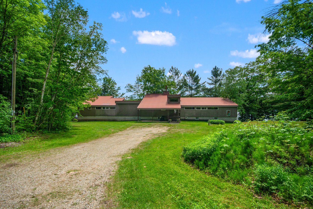 37 Fox Back Road