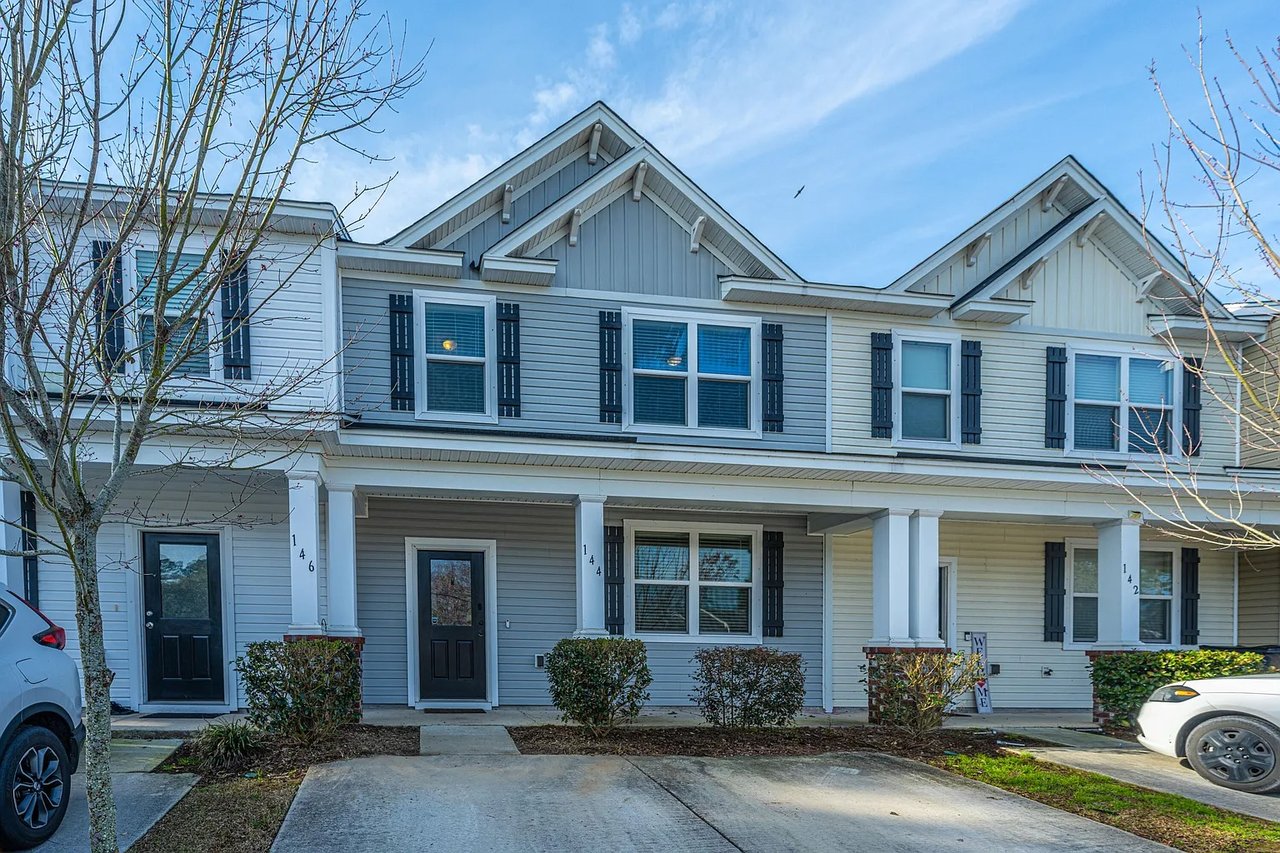 144 Alma Dr
