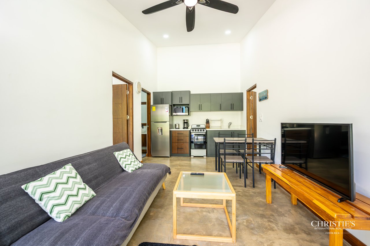 Casa Rosa | A Seaside Escape with a detached Casita in Playa Avellanas