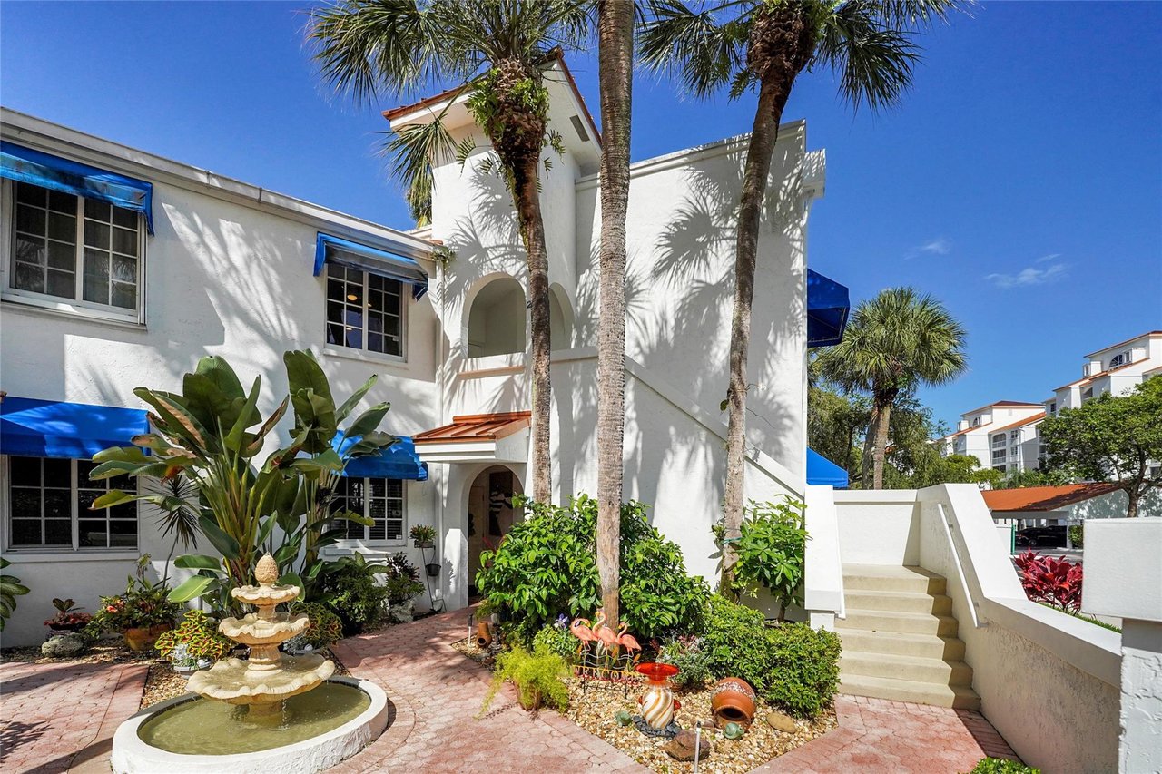 4130 W Palm Aire Drive 302D