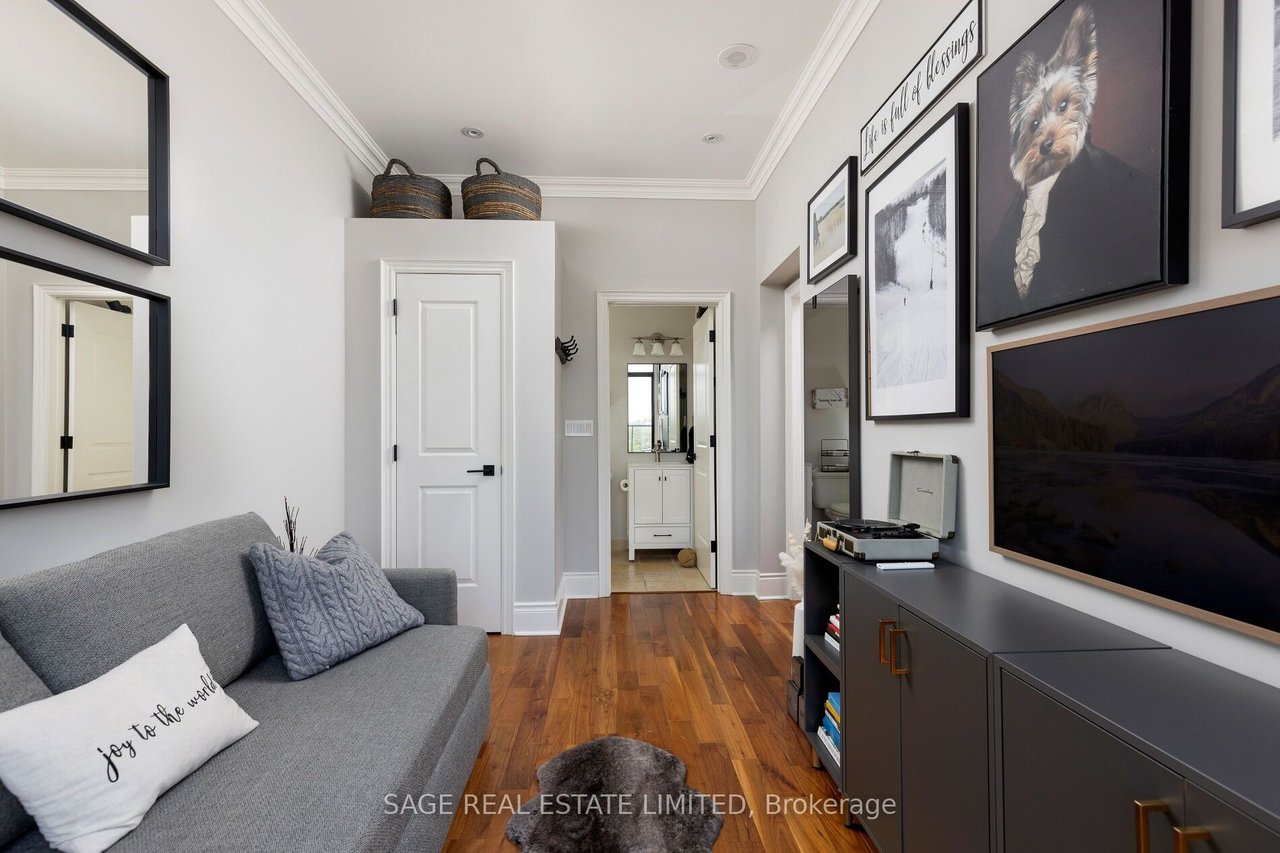 THE KINGSWAY PENTHOUSE