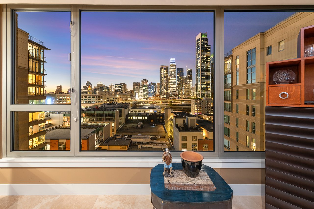 Elevated Corner with Downtown/Bay Views