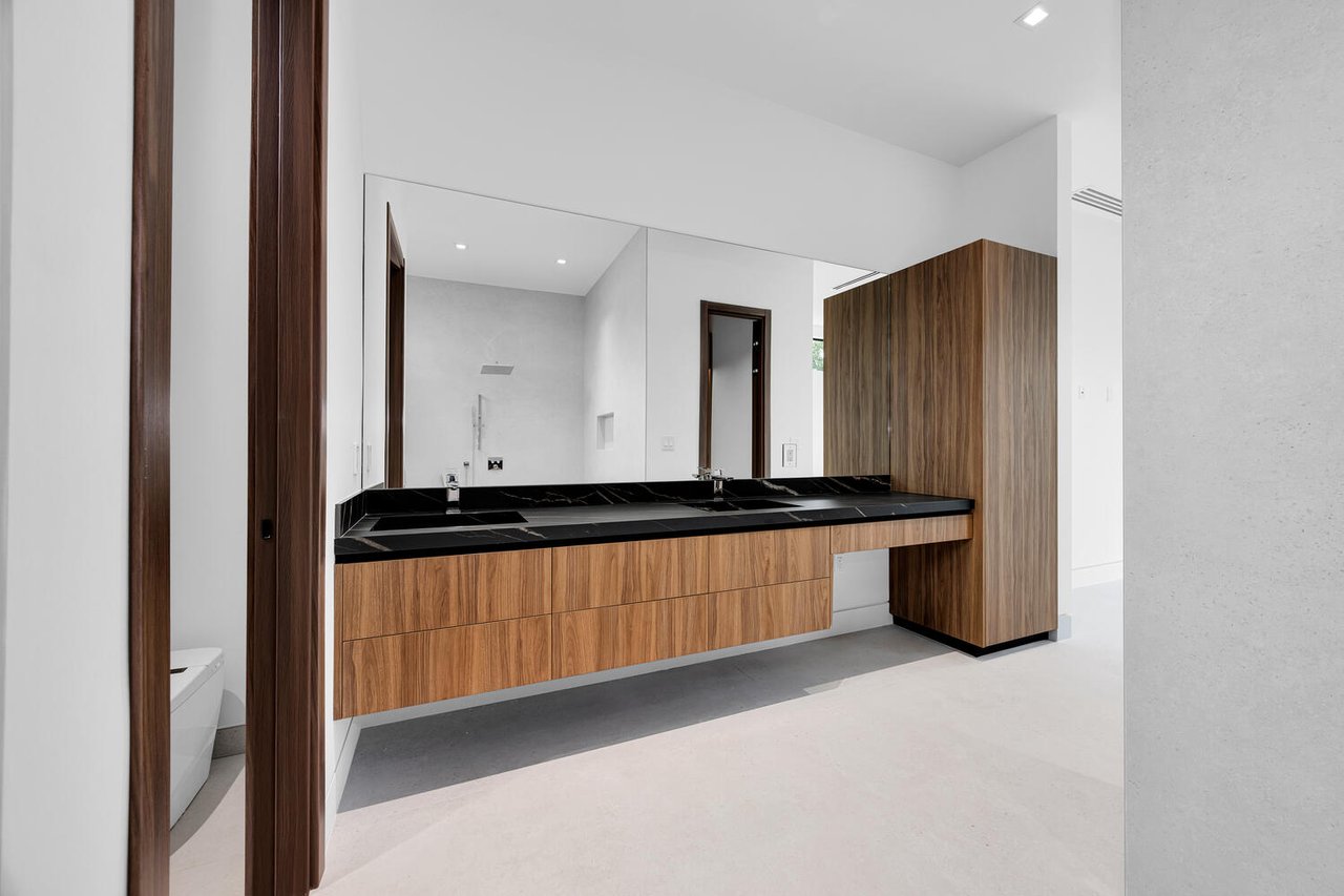 Just Built Modern Luxury