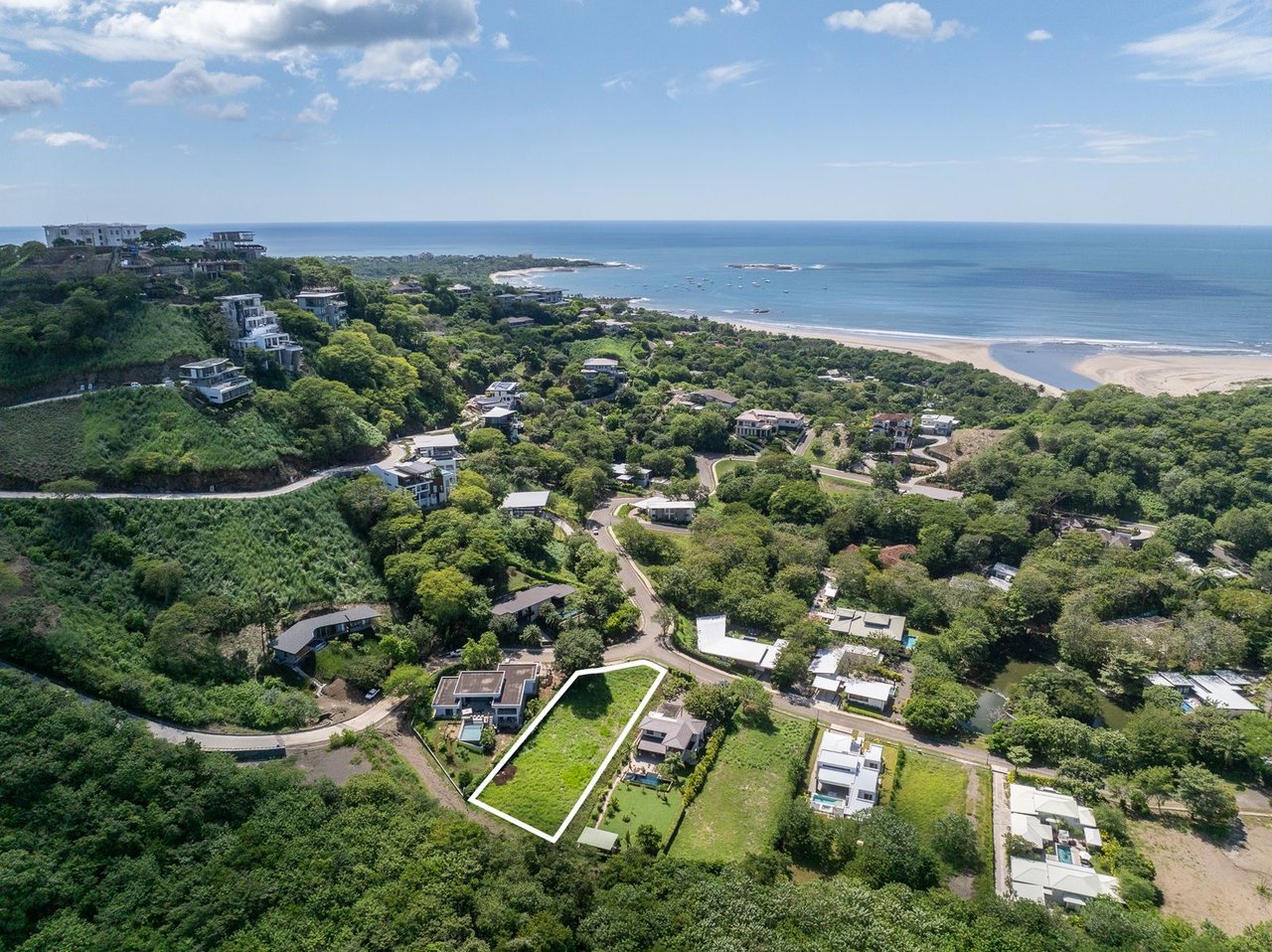 Design-Ready Lot in Tamarindo’s Elite Senderos