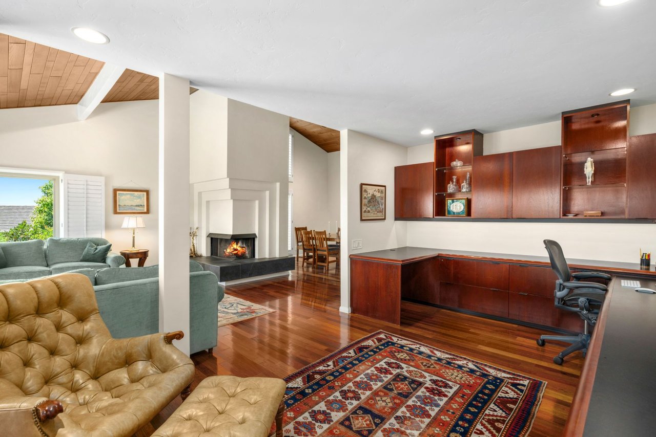 15 Skysail Drive