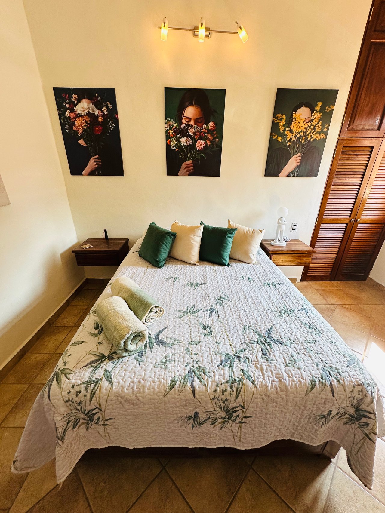 Charming, Safe & Affordable Renovated 1 Bed Apartment in the Heart of Bucerías