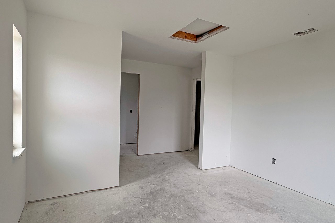 102 N Dupont Terrace 
