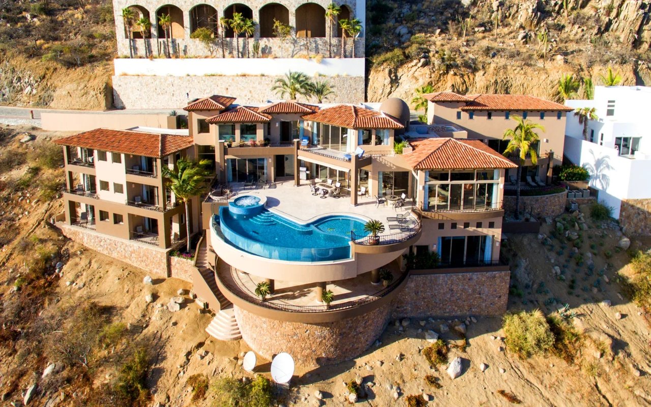 Celebrity Houses In Cabo San Lucas