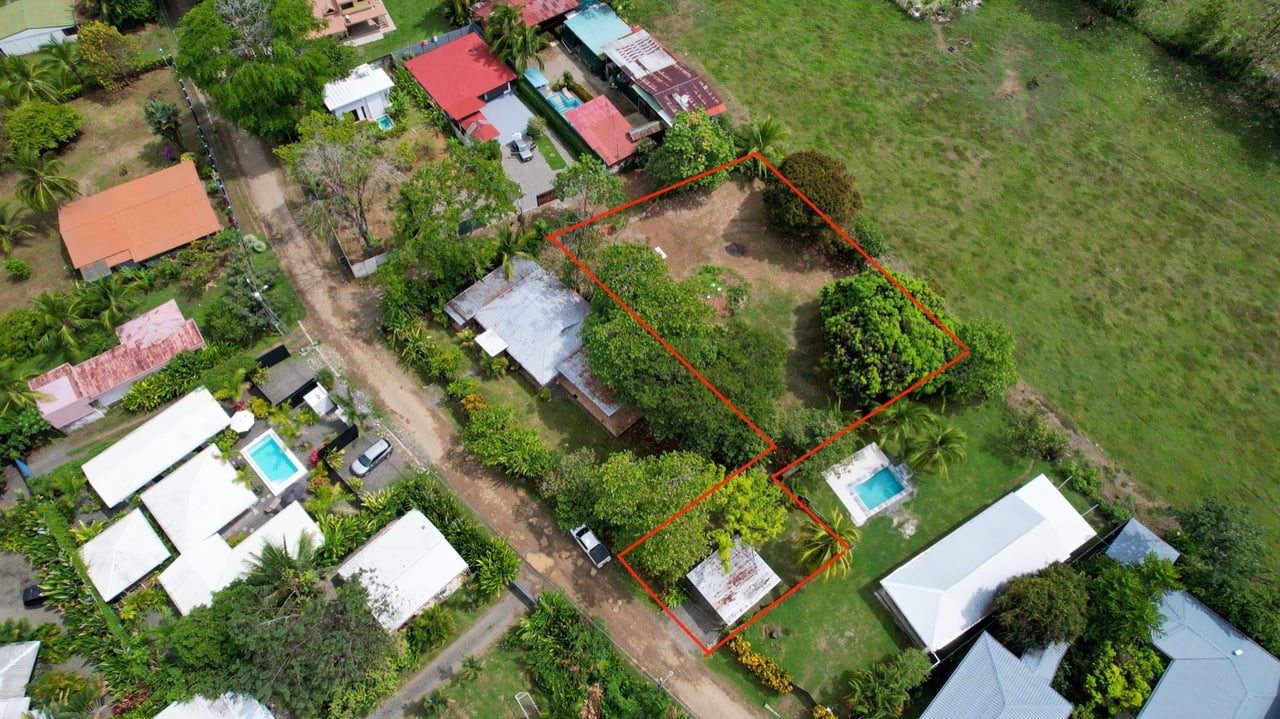 Prime Uvita Lot Near Marino Ballena – 0.30 Acres, Dual Access, Build Multiple Units