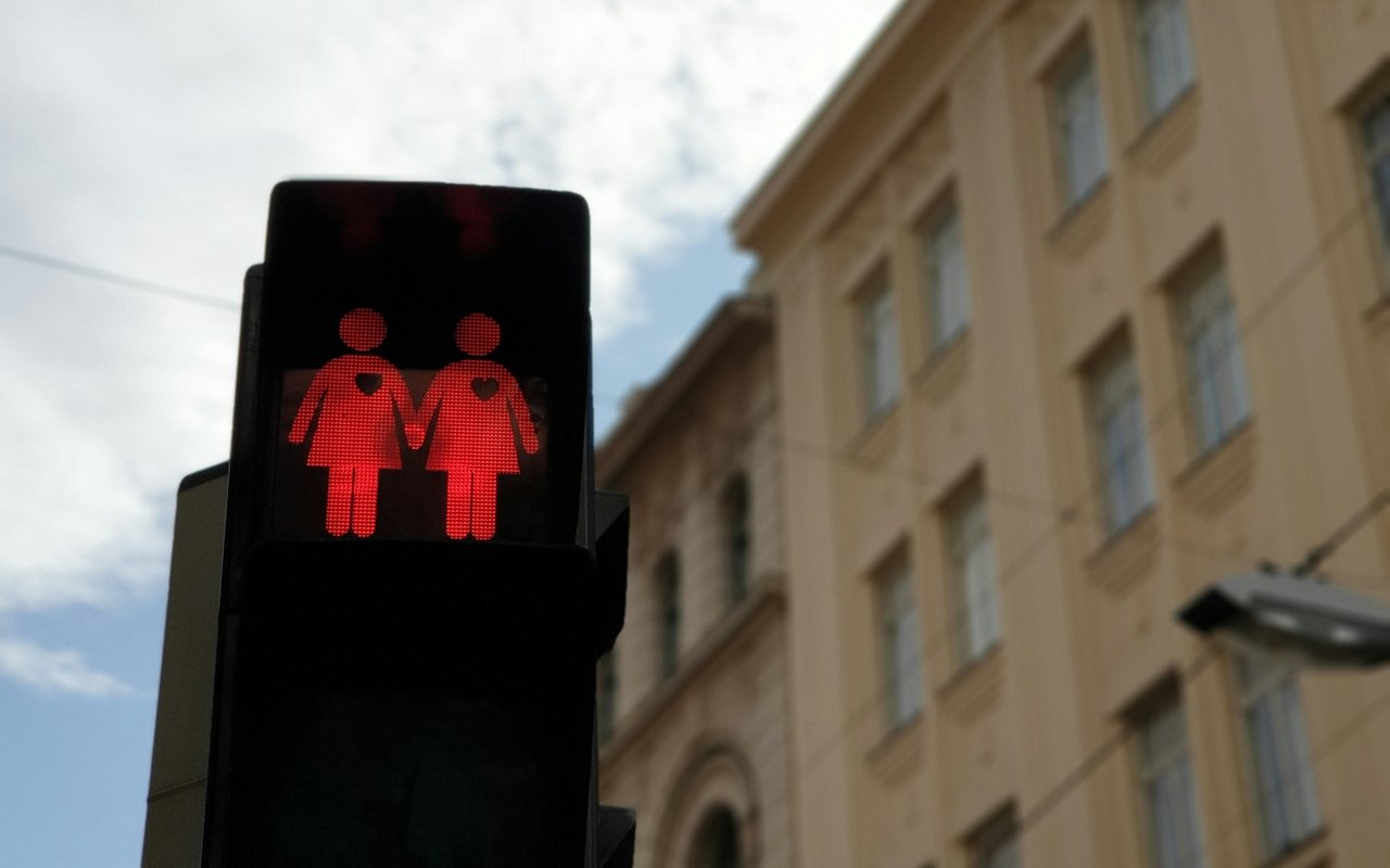 Looking to Buy a Home with Family or Friends? Here's How.