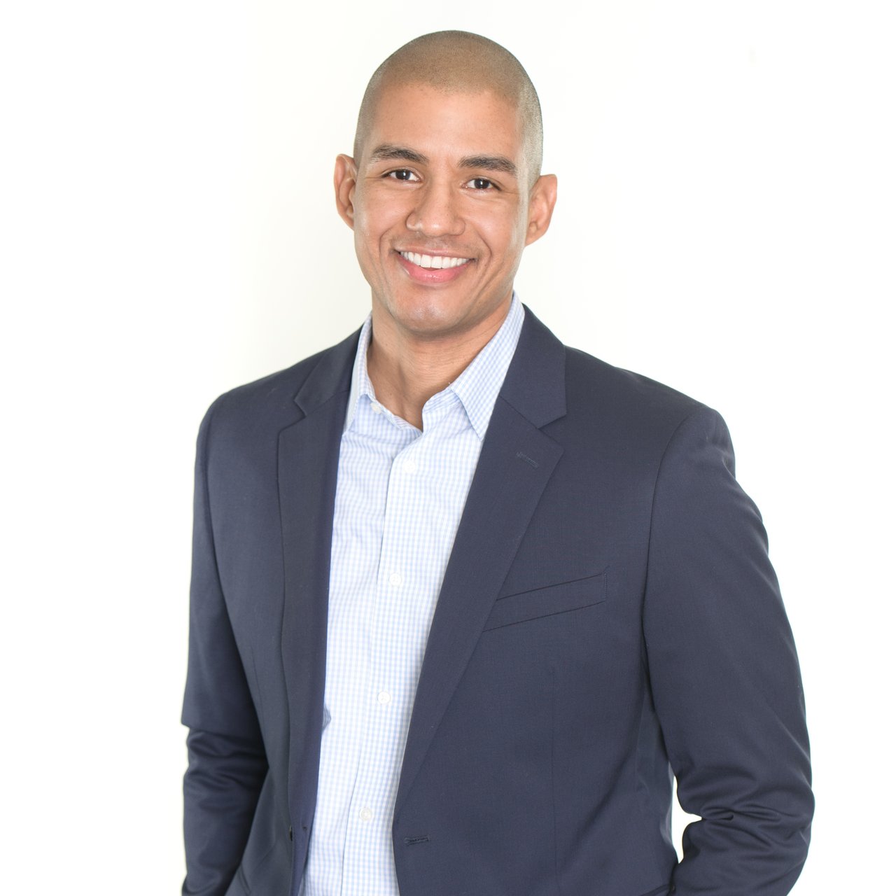 Alejandro Ventura Spokane, WA Real Estate Agent Headshot