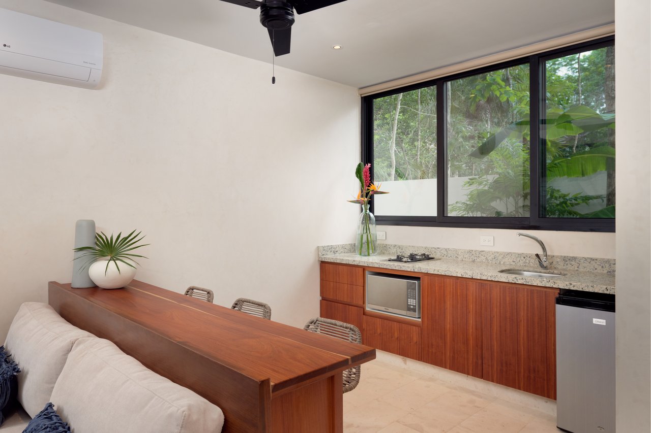 Casa David | 3BR Jungle Villa w/ Rooftop Pool