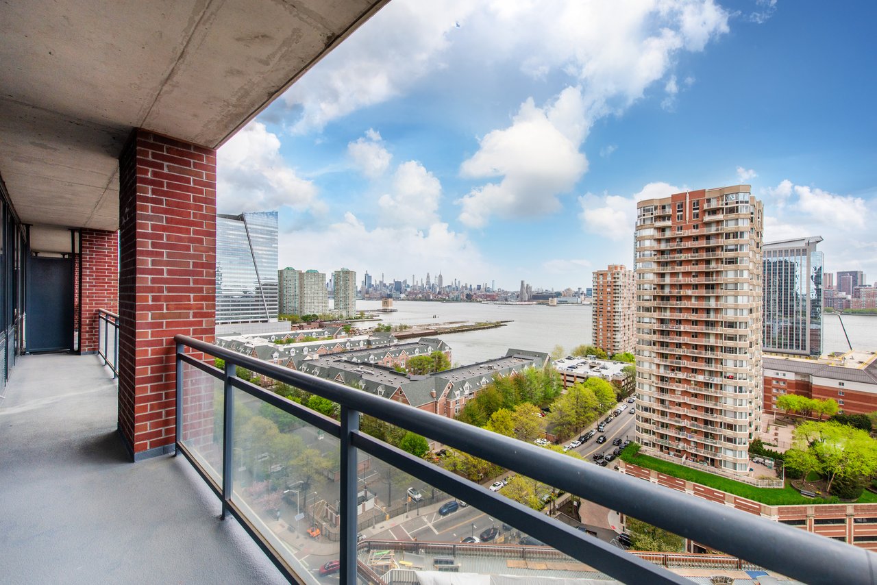 389 Washington St Unit 18k, Downtown, Jersey City, NJ
