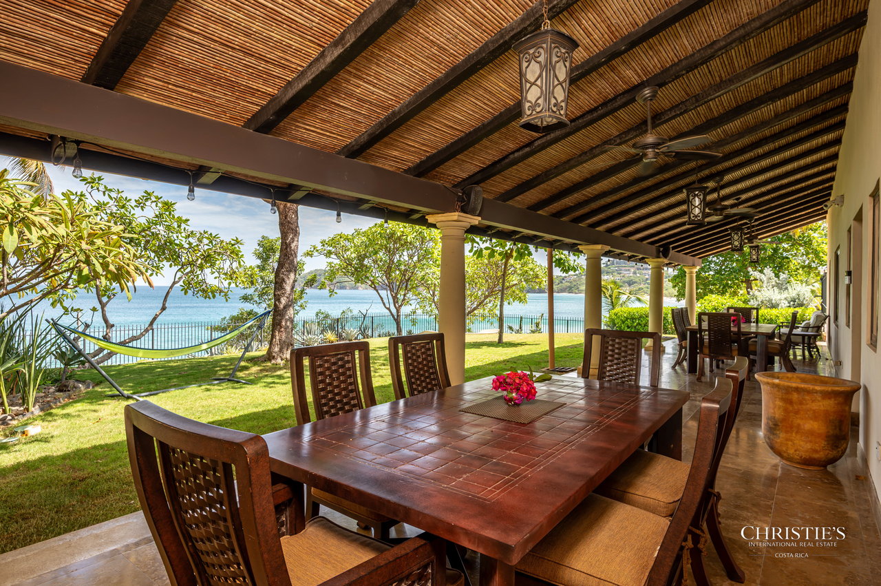 Casa Playa Bonita | Beachfront Luxury Estate in Playa Flamingo