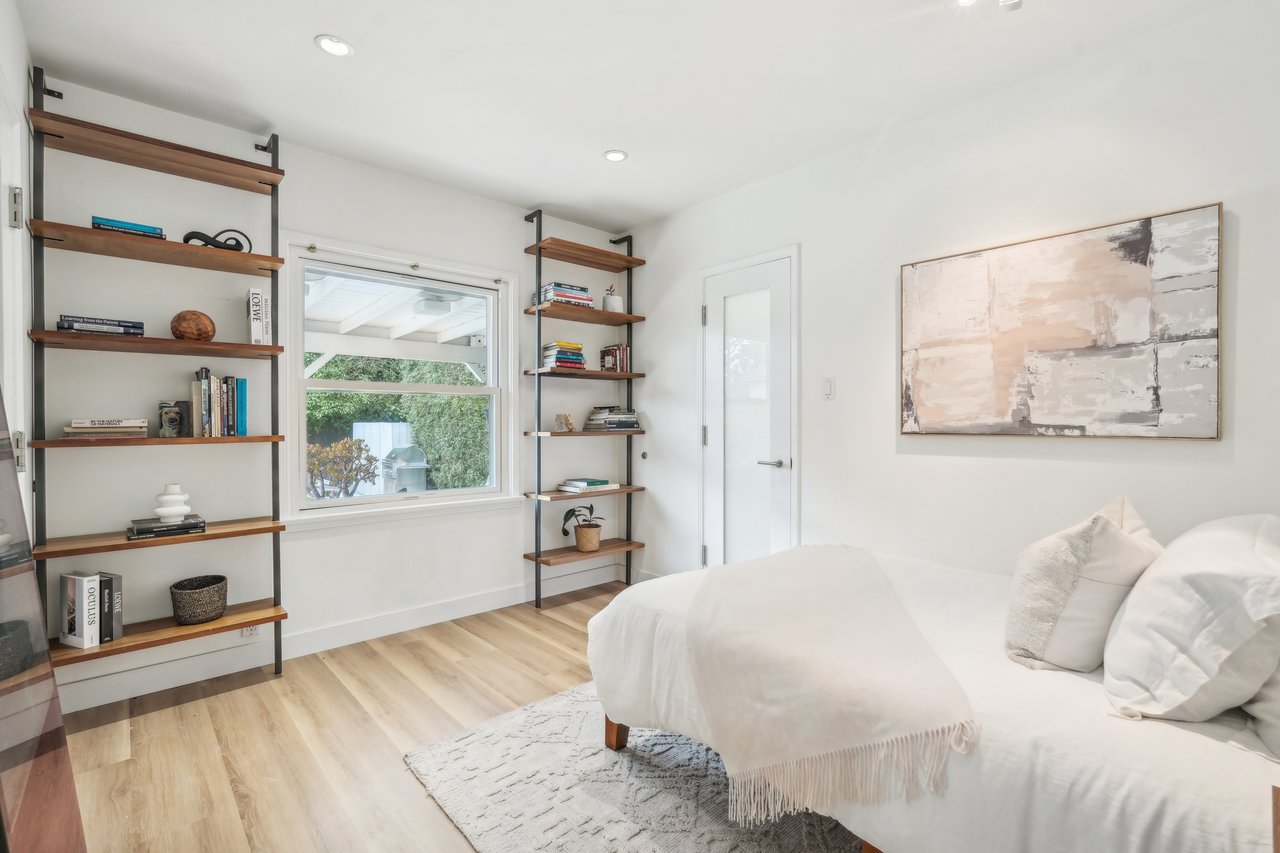 10944 Stever St, Culver City