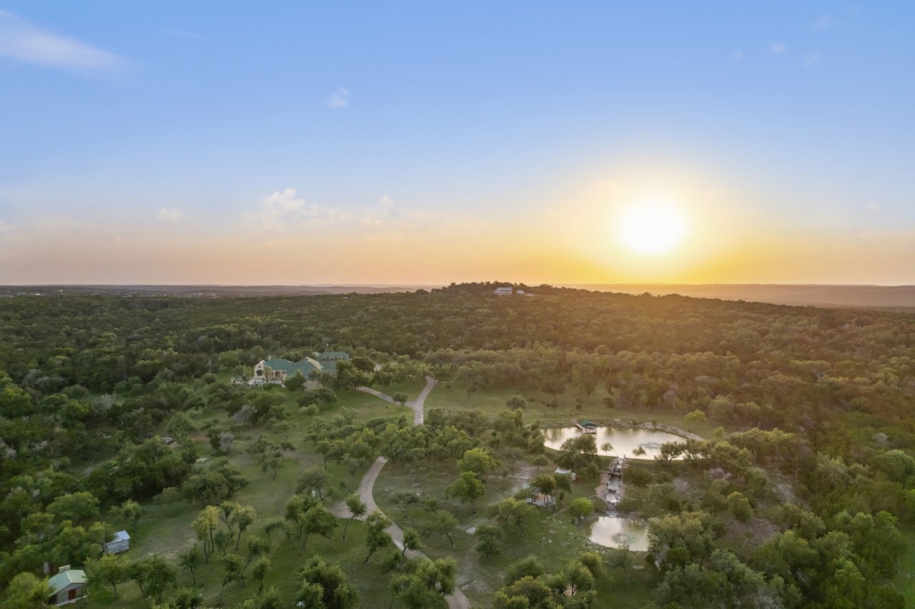 32 Acre Estate