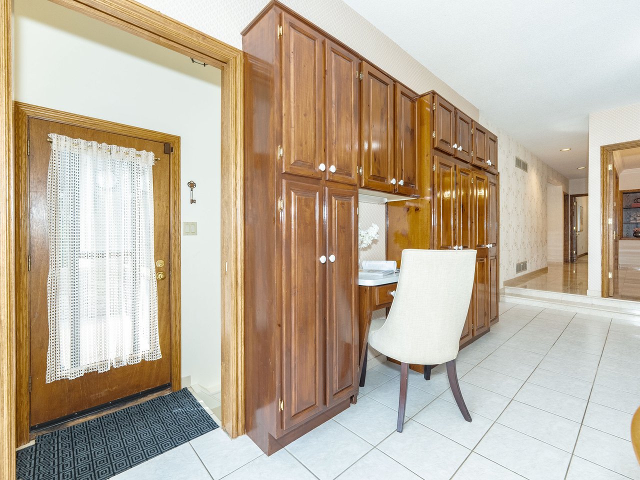 101 Leyburn Ave