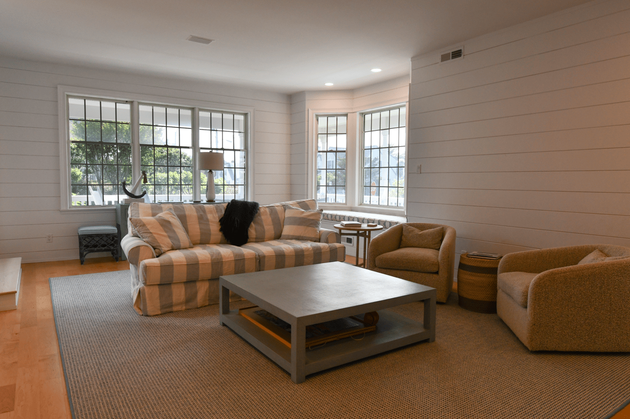 101 Rose Court, Long Beach Township