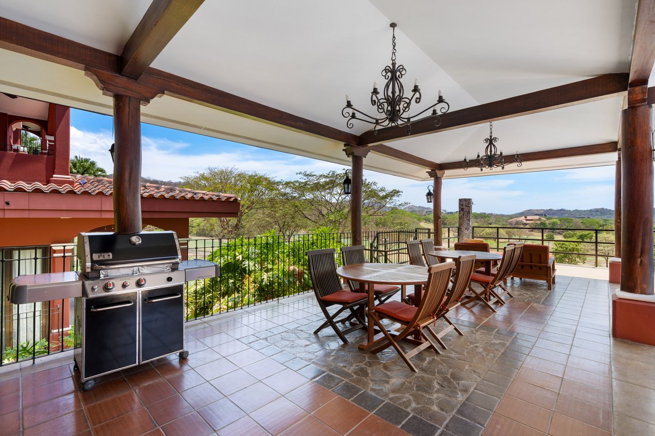 Bougainvillea Penthouse 4315 | Ocean-View 3BR in Reserva Conchal