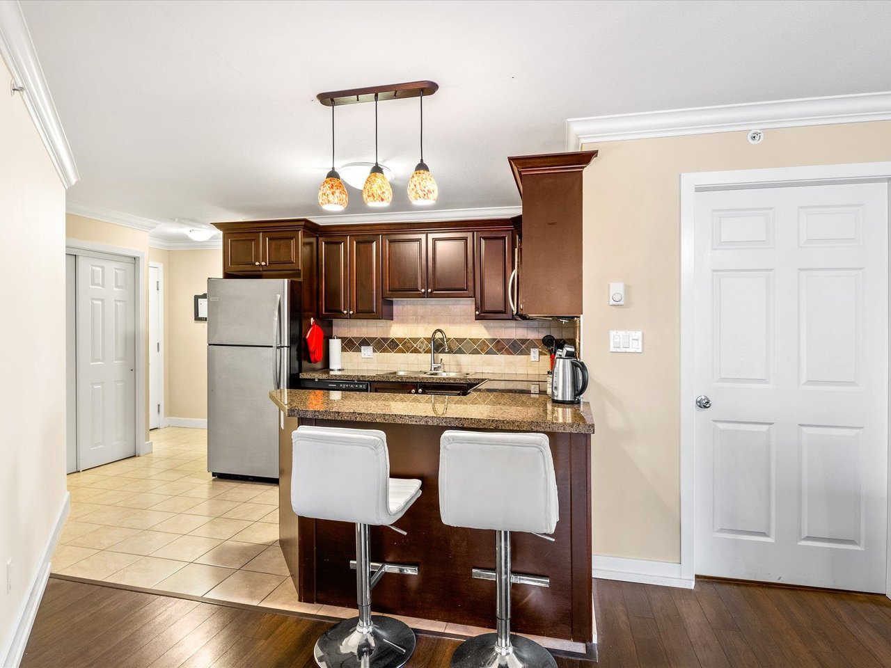 1310 Victoria St, #401