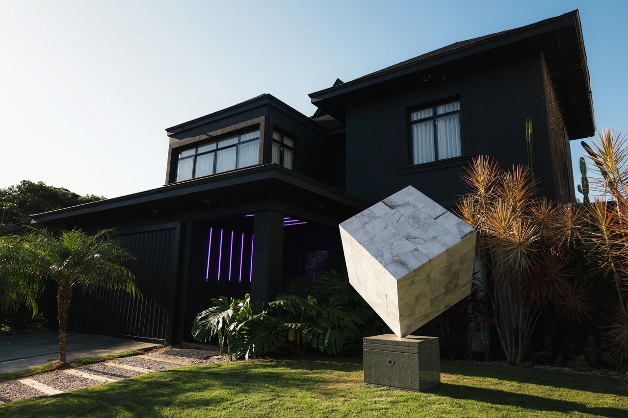 The Black House