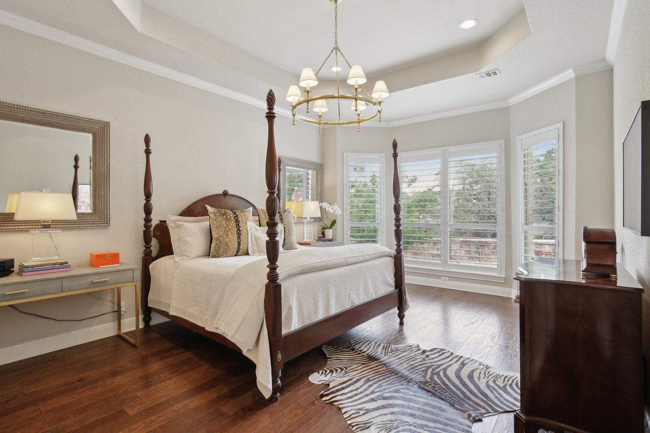 212 Arendes Dr
