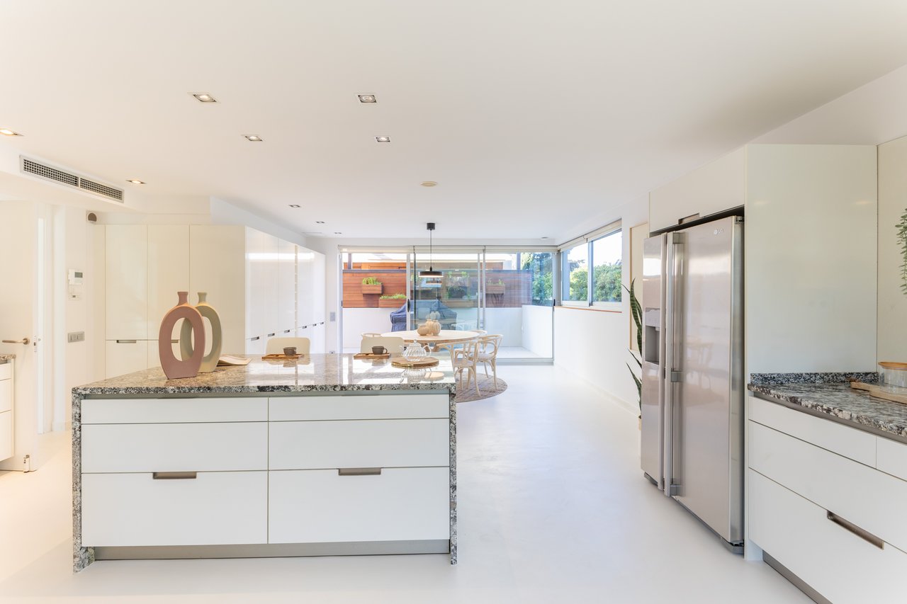 Exclusive house for sale in the centre of Sant Cugat 