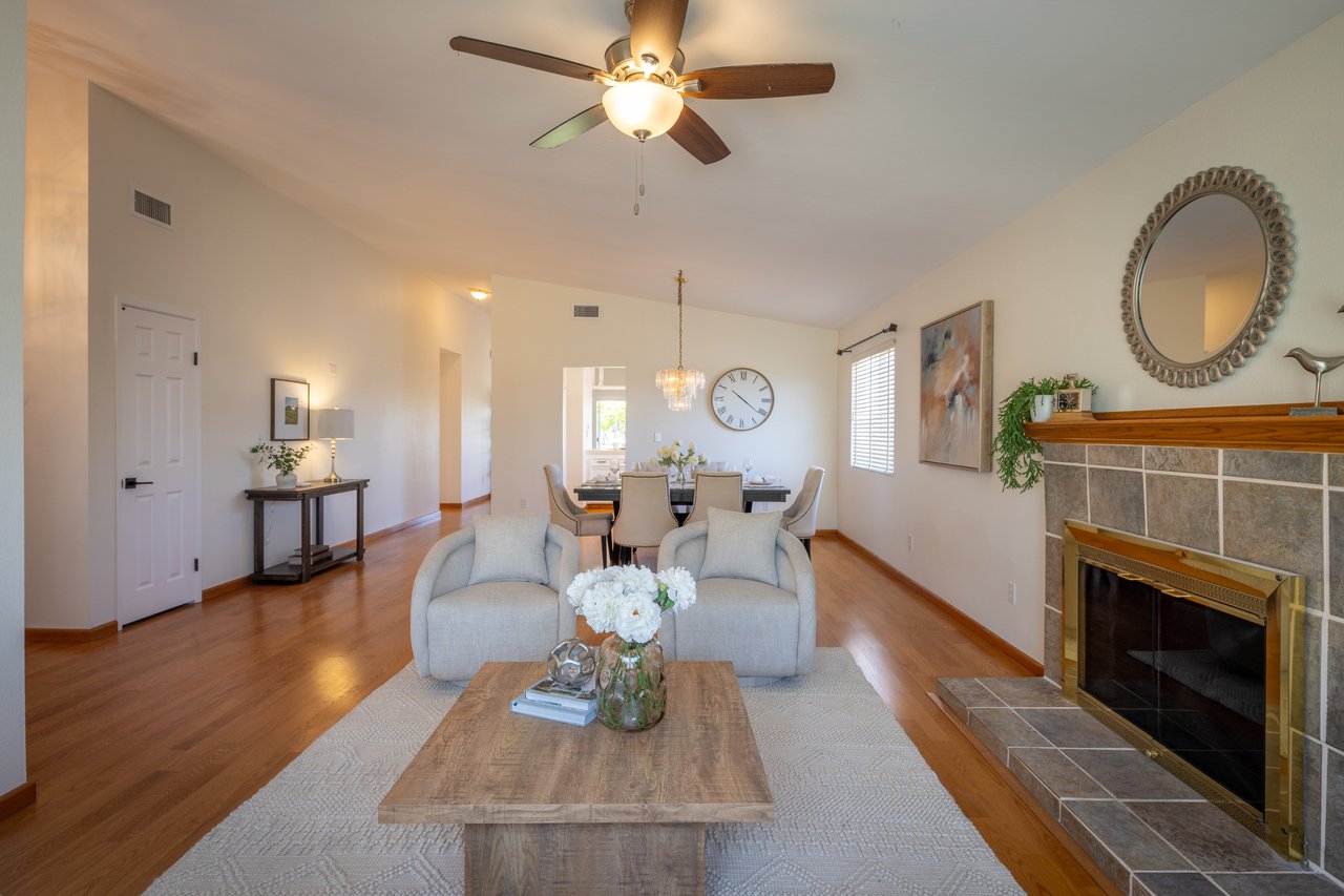 2236 Casa Cielo | Spring Valley