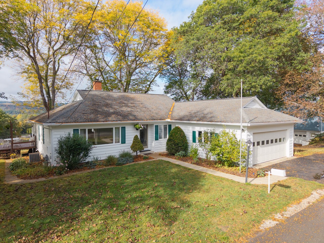 9692 Highland Ave, Dansville