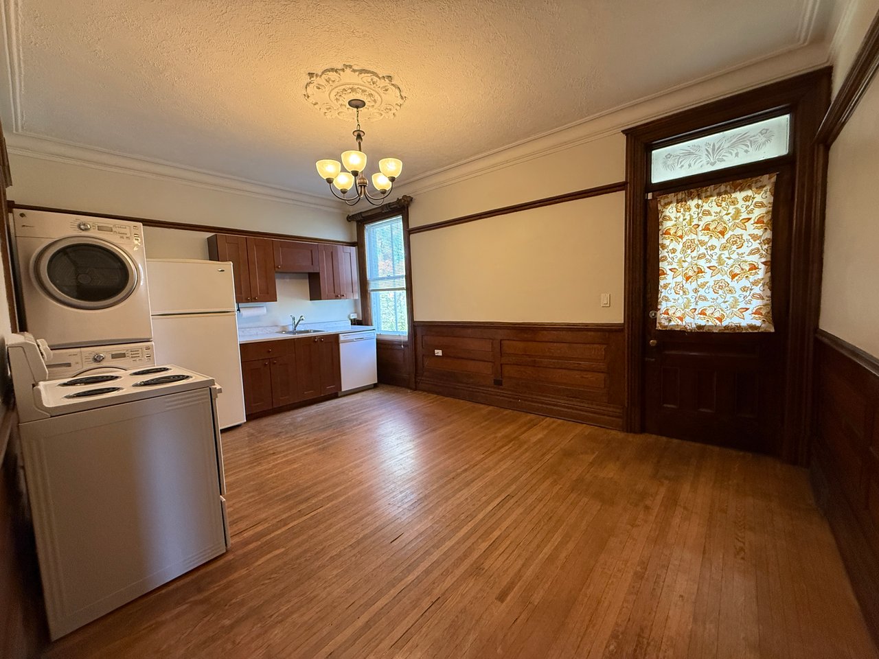 415 Davis Drive 3, Newmarket