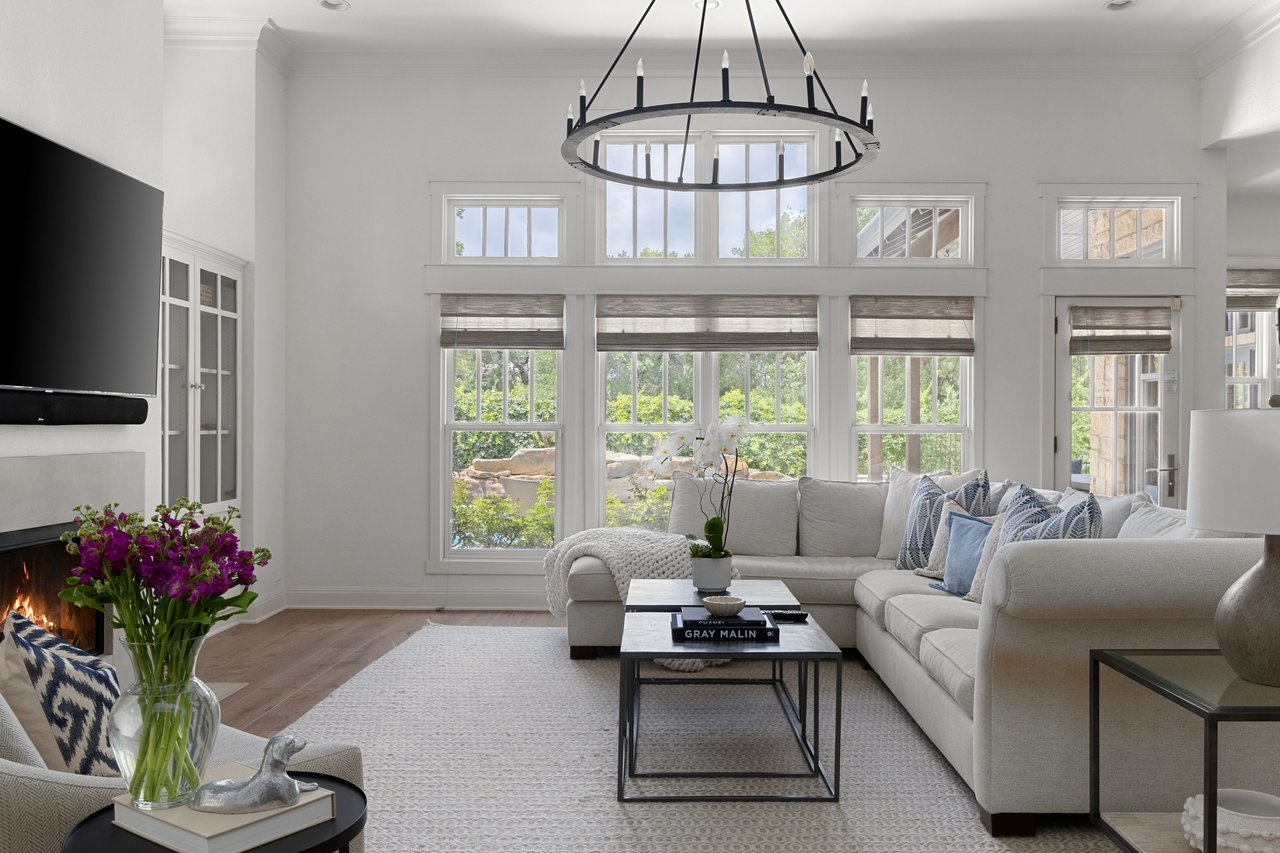 9123 Spinning Leaf Cove