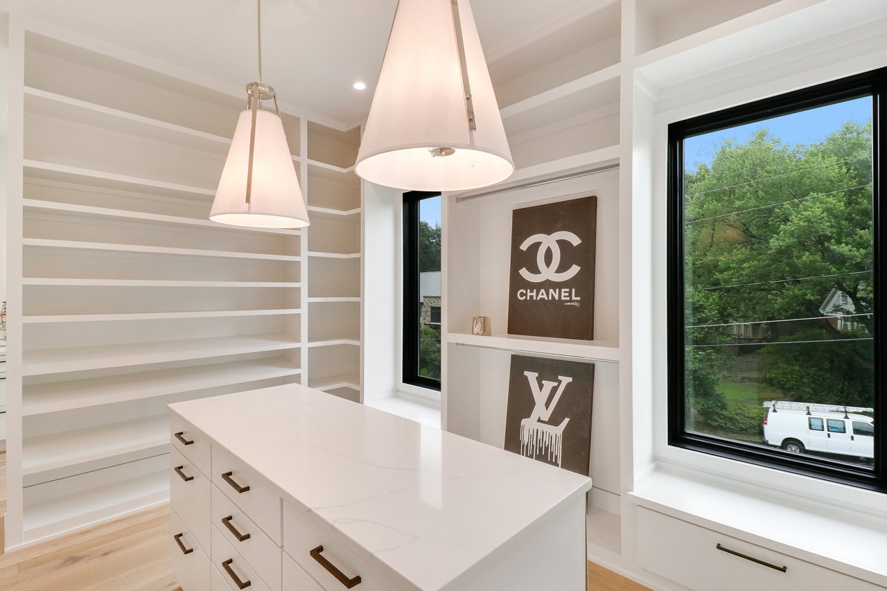 	  	1138 Basil Rd, Mclean, VA 22101