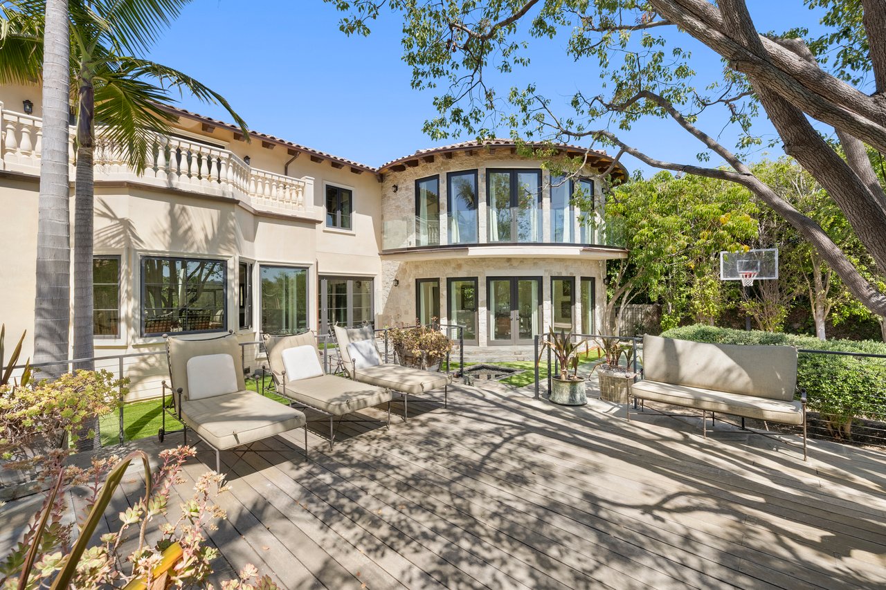 2325 Duxbury Cir